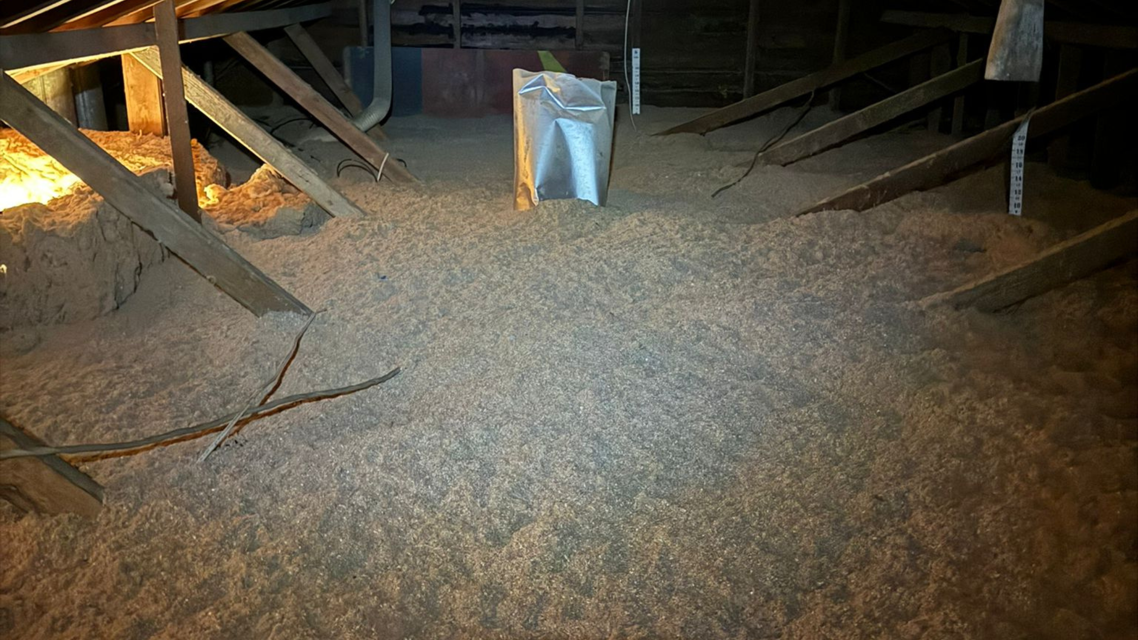 Spray foam insulation removal